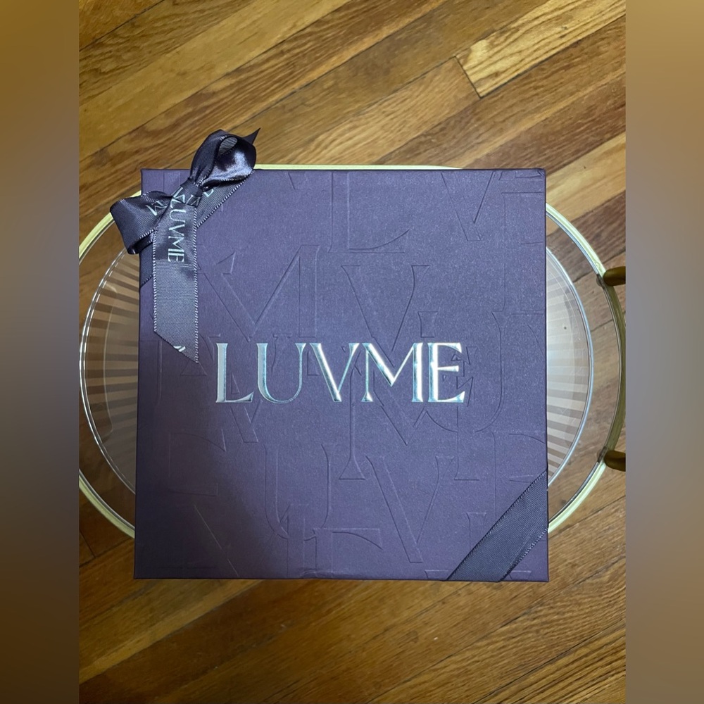 LUVME 10” U Part 100% Human Hair Wig New in Box with highlight clip in set